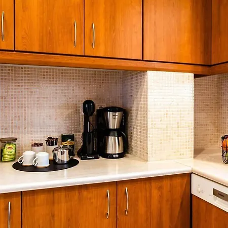 Downtown Cozy Retreat - Homely Vibes 펜션