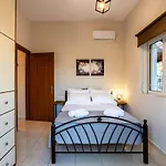 Downtown Cozy Retreat - Homely Vibes * Filiatra