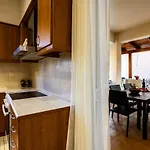 Downtown Cozy Retreat - Homely Vibes * Filiatra