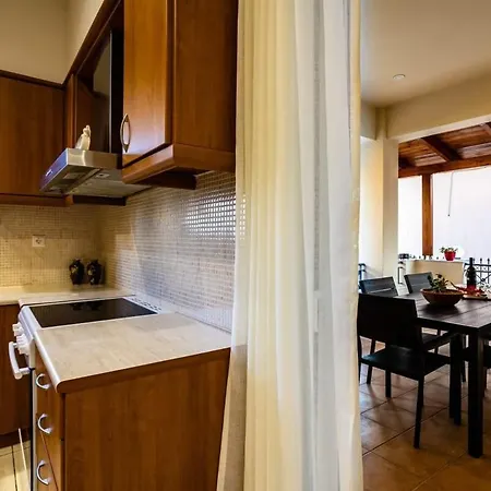 Downtown Cozy Retreat - Homely Vibes * Filiatrá