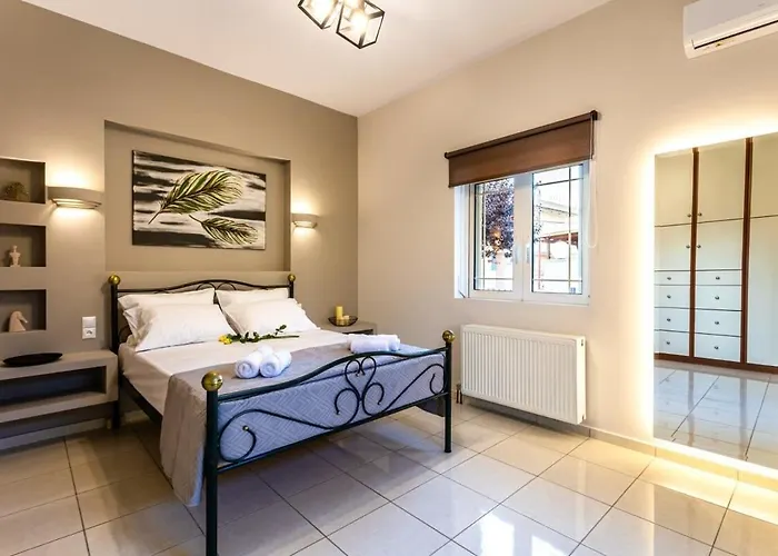 Downtown Cozy Retreat - Homely Vibes Дом отдыха