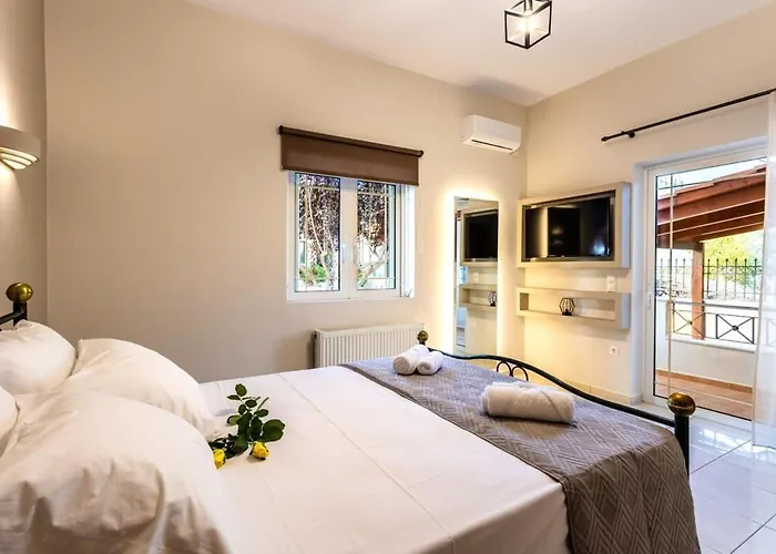 Дом отдыха Downtown Cozy Retreat - Homely Vibes Филиатра