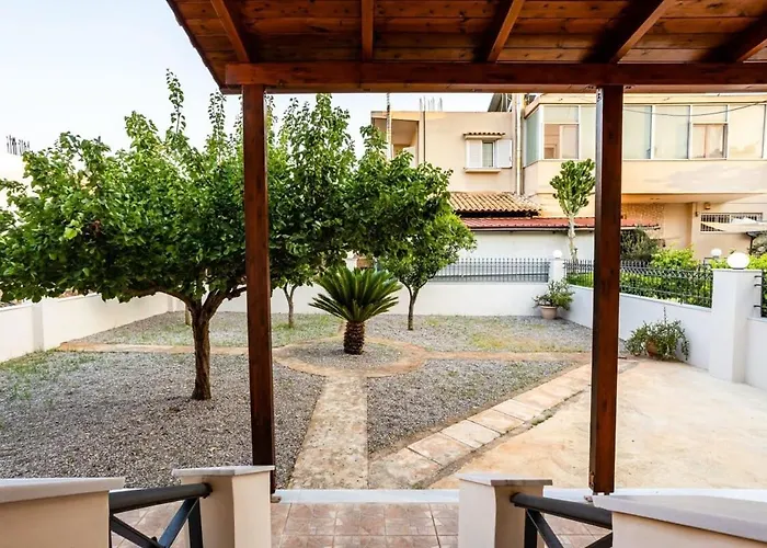 Downtown Cozy Retreat - Homely Vibes Holiday home