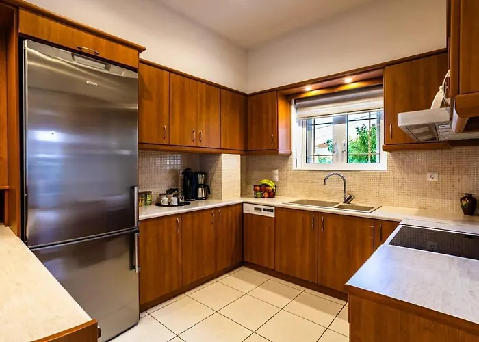 Дом отдыха Downtown Cozy Retreat - Homely Vibes *